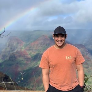 Meet your Posher, Max